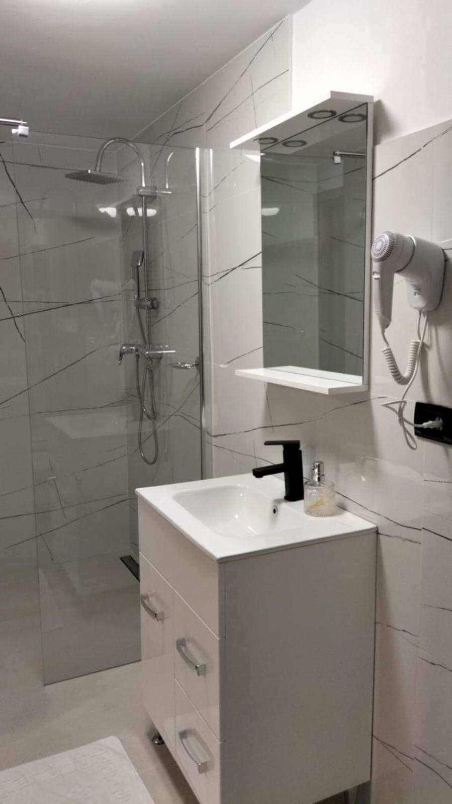 Pensiune Stirbu Borşa Quarto foto